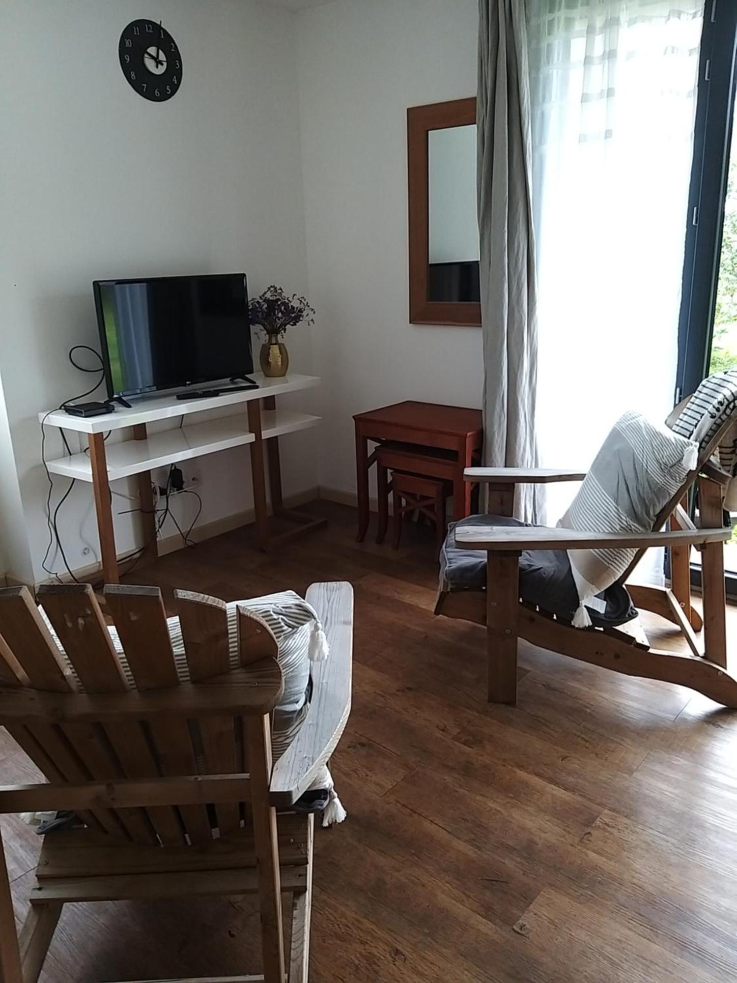 Sucre Sale Hotel Le Port-des-Barques Luaran gambar
